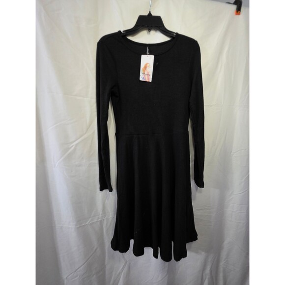 PrettyGarden Dresses & Skirts - PrettyGarden Women's M Fit & Flare Black Ribbed Knit Long Sleeve Dress